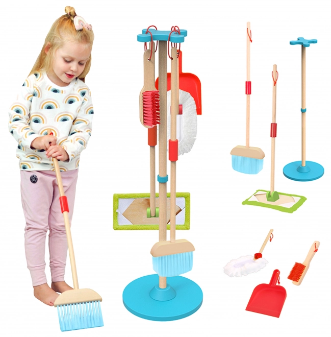 Dřevěná sada na úklid pro děti Tooky Toy