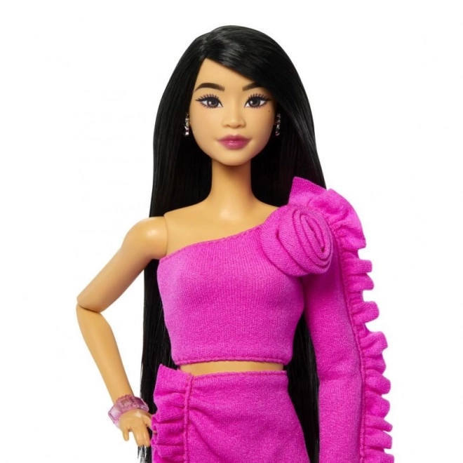 Barbie deluxe modelka v růžovém outfitu