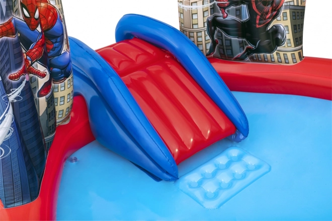 Nafukovací vodní hřiště Spider-Man