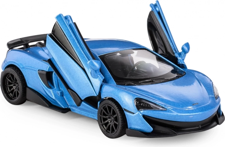 Otevírací boční dveře pro realističtější hru