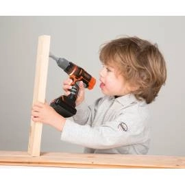 Elektronická aku vrtačka a šroubovák pro děti Black & Decker