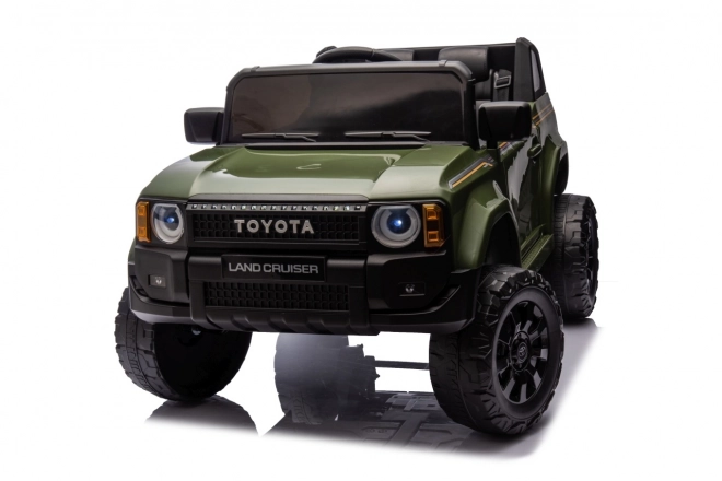 Elektrický vůz Toyota Land Cruiser Prado zelený
