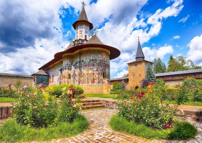 Puzzle Klášter Sučavita 1000 dílků