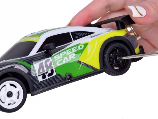 Auto na dálkové ovládání RC pro drift