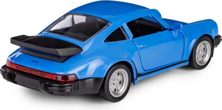 Realistické detaily exteriéru