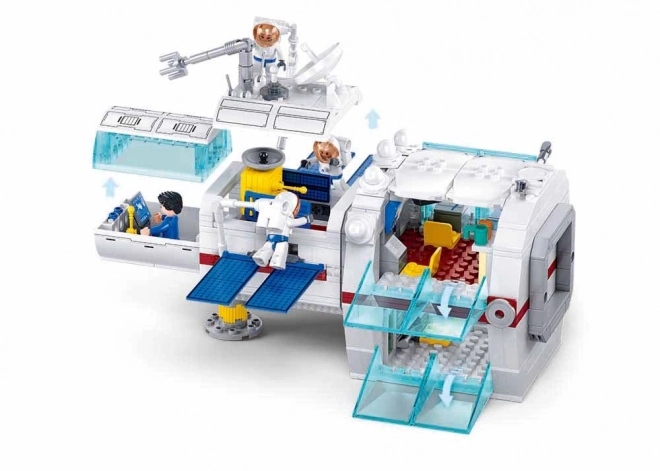 Sluban vesmírný řídící modul základní stanice Dream Space