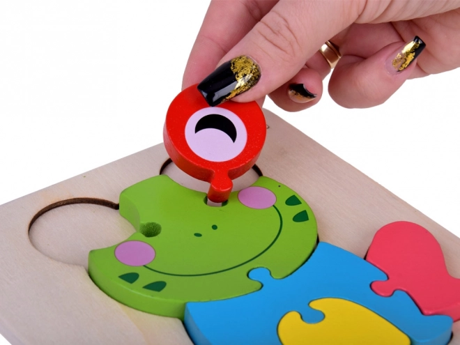 Dřevěné 3D puzzle žába Montessori