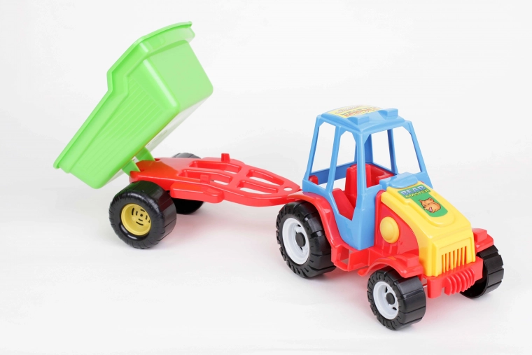 Odnímatelný a vyklápěcí přívěs