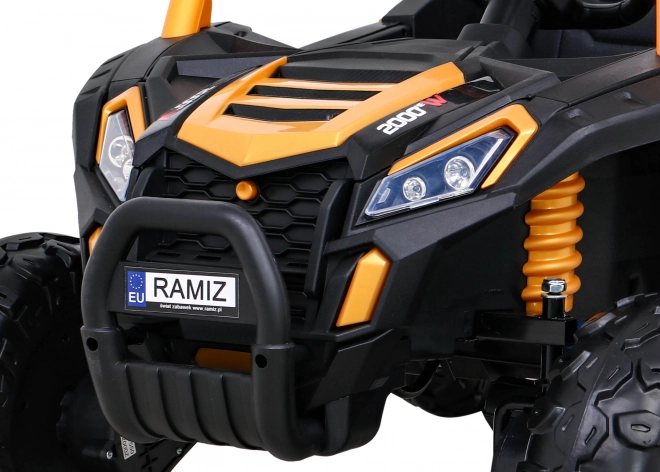 Buggy UTV 2000M mașină de curse cu baterie + sunete MP3 lumini + telecomandă + pornire lentă – Zlaté