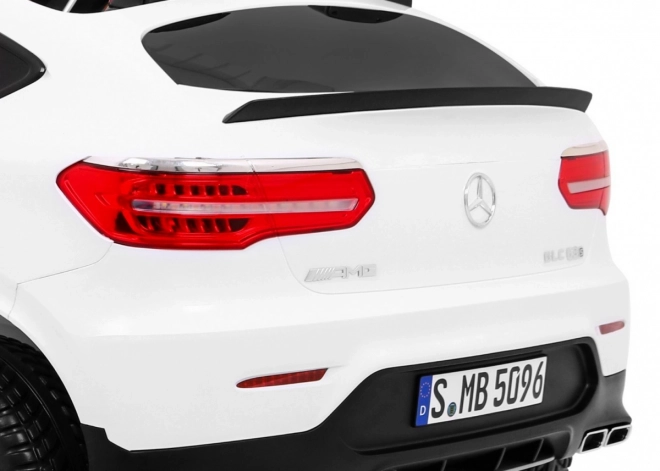 Mercedes GLC 63S dětské auto Bílý + 4x4 + MP4 + LED + Eco kůže + Pomalý start + EVA