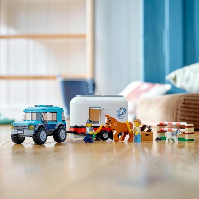 LEGO City Přepravník pro koně