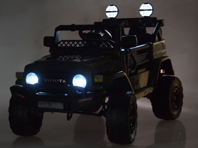 Elektrické autíčko Toyota FJ Cruiser pro děti – Zelená