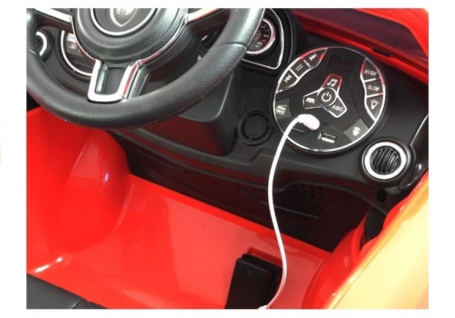 Červené elektrické autíčko pro děti