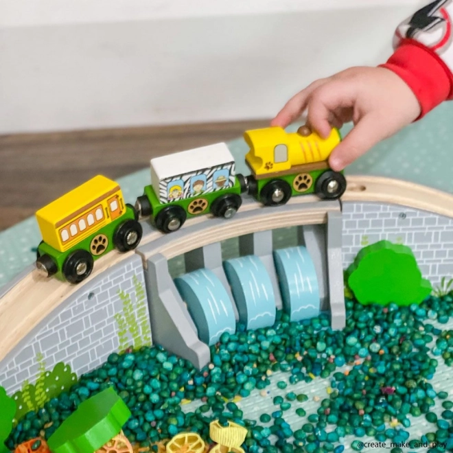 Most s vodopádem Bigjigs Rail
