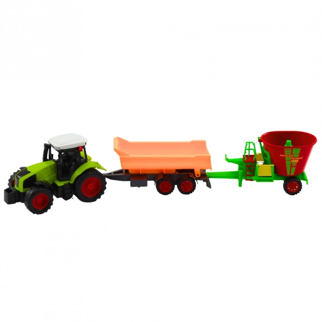 Traktor s přívěsem a krmným vozem