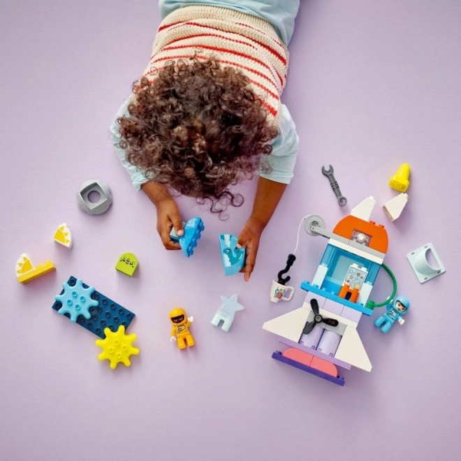 LEGO® DUPLO® 10422 Vesmírné dobrodružství s raketoplánem 3 v 1