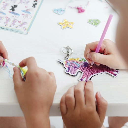 Diamantové malování s jednorožci