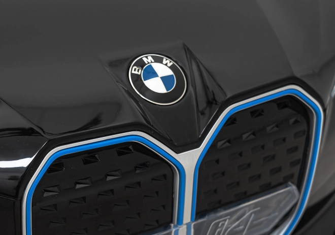 Dětské auto na baterii BMW i4 – Černé