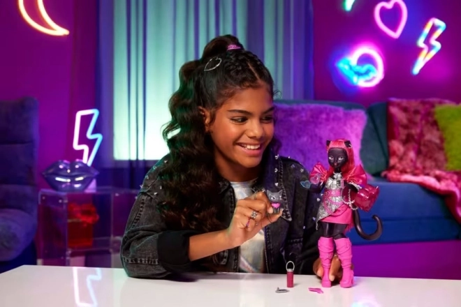 Monster High panenka Catty Noir