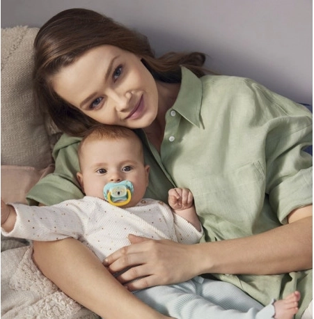 Odvětrávaný štítek šetrný k pokožce