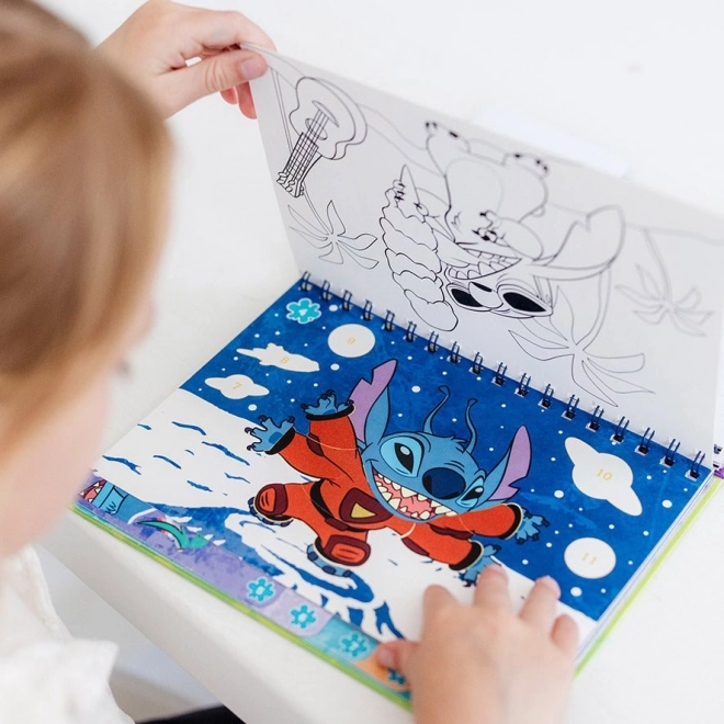 Blok pro děti s aktivitami Stitch - nalepování a malování