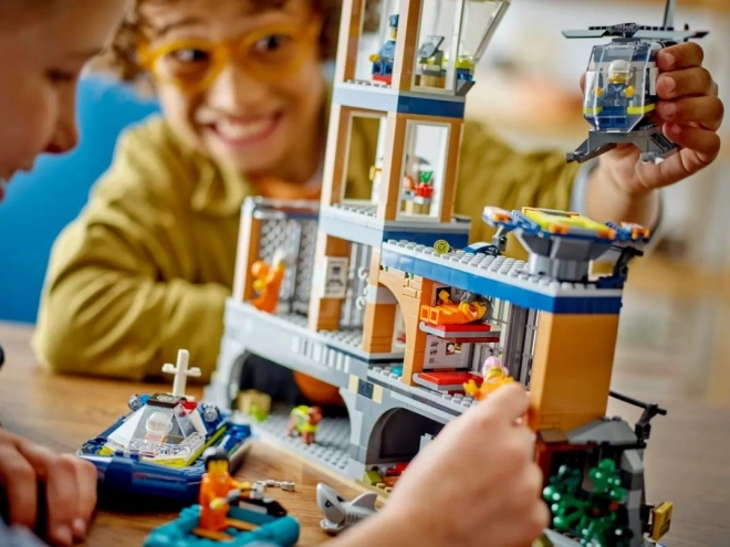 LEGO® City 60419 Policie a vězení na ostrově