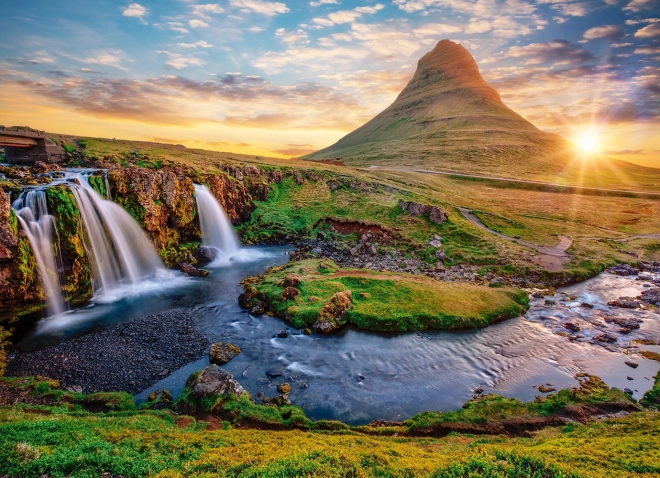 Puzzle Vodopád Kirkjufellsfoss, Island - 2000 dílků