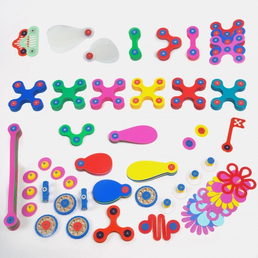 Flexibilní magnetické dílky pro 2D i 3D stavby
