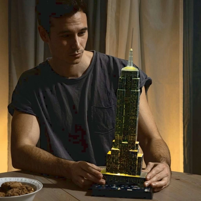RAVENSBURGER Svítící 3D puzzle Noční edice Empire State Building 216 dílků
