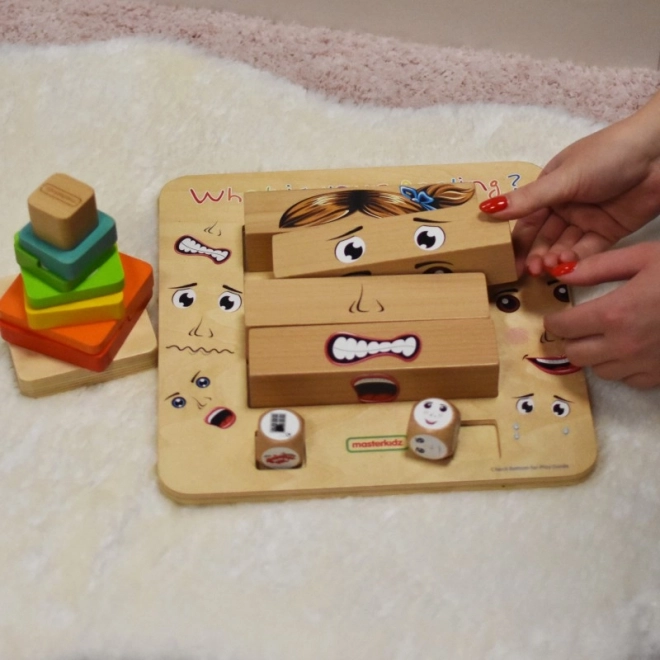 Desková hra Nauka emocí Montessori - dřevěná tabule