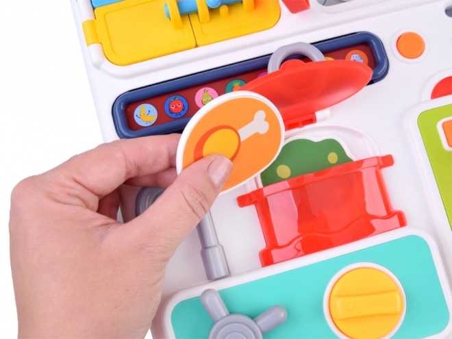 Interaktivní kuchyňská hračka Montessori