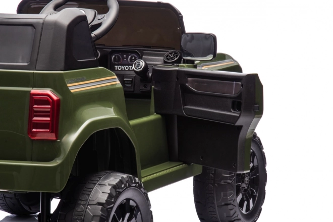 Elektrický vůz Toyota Land Cruiser Prado zelený