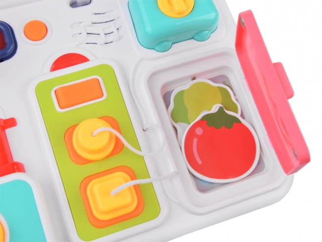 Interaktivní kuchyňská hračka Montessori