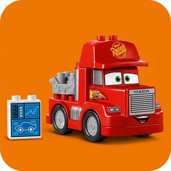 LEGO DUPLO Disney Auta Maniek na závodech