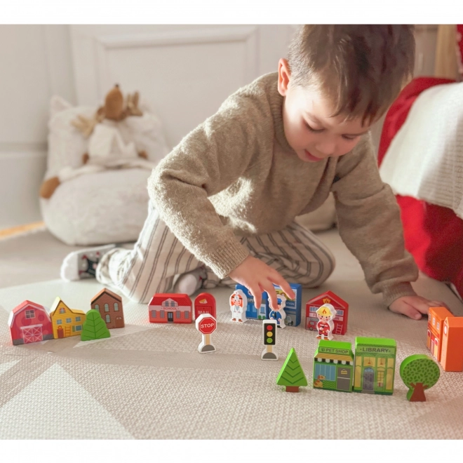 Dřevěná sada budov a figurek Město od Tooky Toy