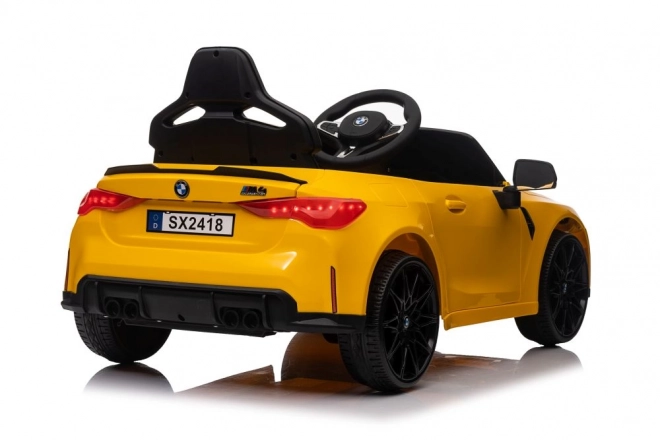Bmw M4 baterie Auto žlutá