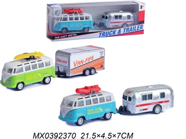 Minibus s přívěsem s funkcí natažení