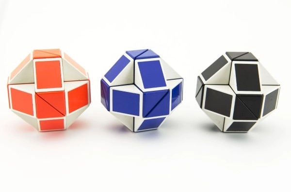 Kouzelný had Rubikův twist barevný 26 cm