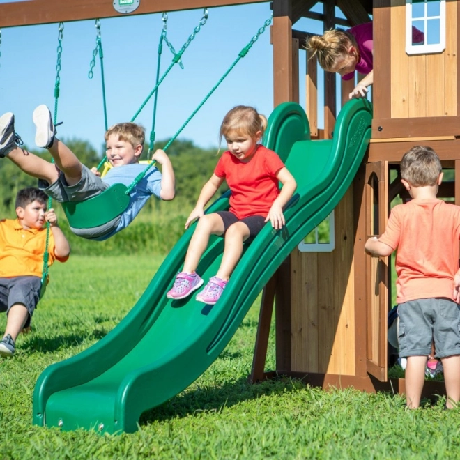 Dřevěné hřiště Lakewood se skluzavkou a houpačkami