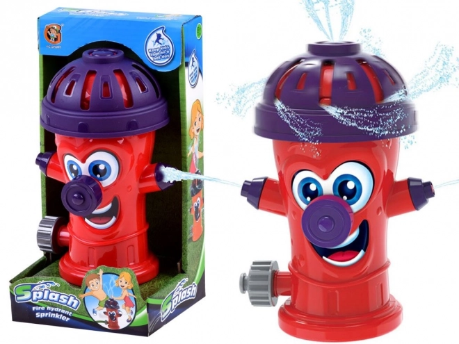 Zahradní hydrant jako hračka s postřikovačem