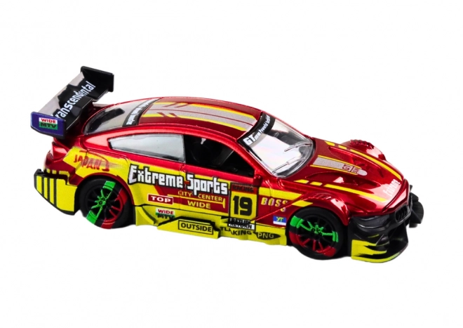 Kovové sportovní auto v měřítku 1:36