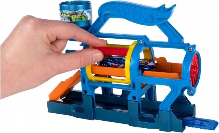 Kompatibilní s tratěmi HOT WHEELS