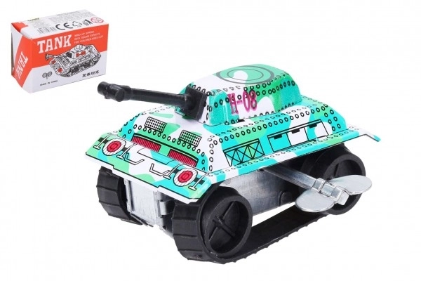 Kovový natahovací tank