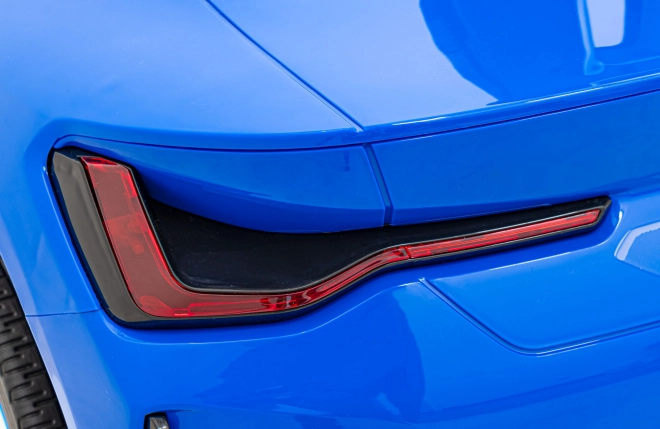 Dětské auto na baterii BMW i4 – Modré