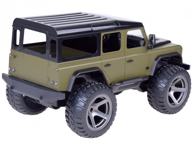 Zdalně ovládaný terénní Land Rover Defender pro děti