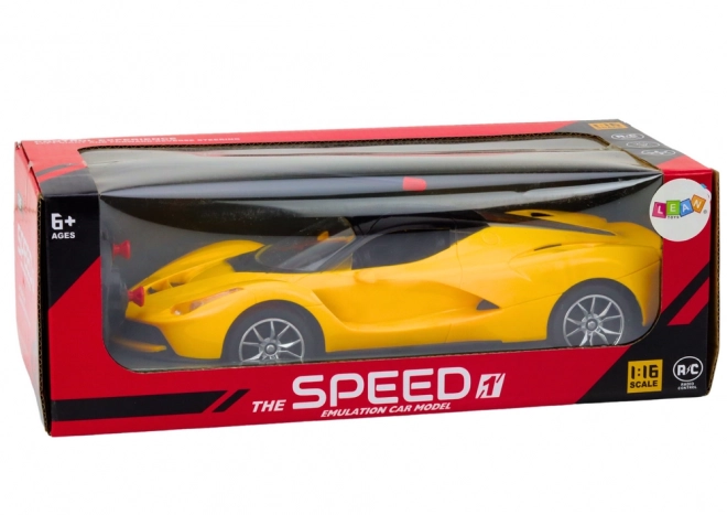 RC auto 1:16 Sportovní auto na dálkové ovládání žluté