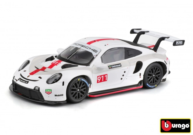 Závodní auto Porsche 911 RSR