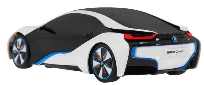 BMW i8 white RASTAR model 1:24 Auto na dálkové ovládání + 2,4 GHz dálkové ovládání