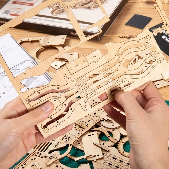 RoboTime dřevěné 3D puzzle - Viola