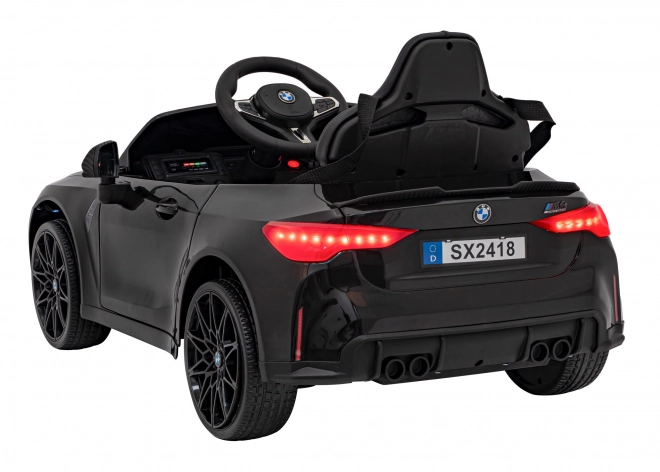 BMW M4 Vehicul Alb – Černé